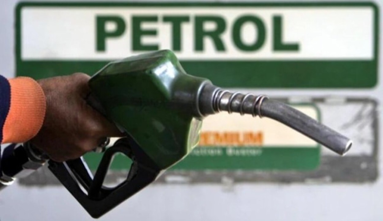 Petrol Diesel Price: यूपी में पेट्रोल-डीजल के नए रेट जारी, जानें क्या है आपके शहर में तेल का भाव