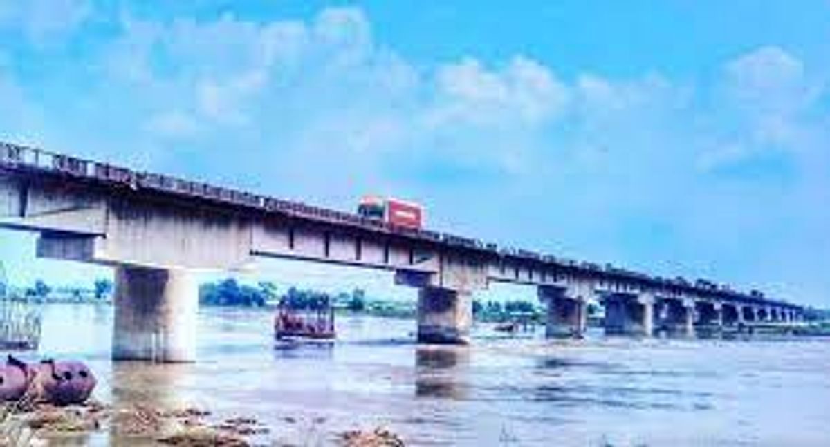 जल्द ही शुरू होगा अधूरे पड़े नये डुमरिया सेतु का निर्माण, टेंडर से पूर्व NHAI तलाश रहा हर विकल्प