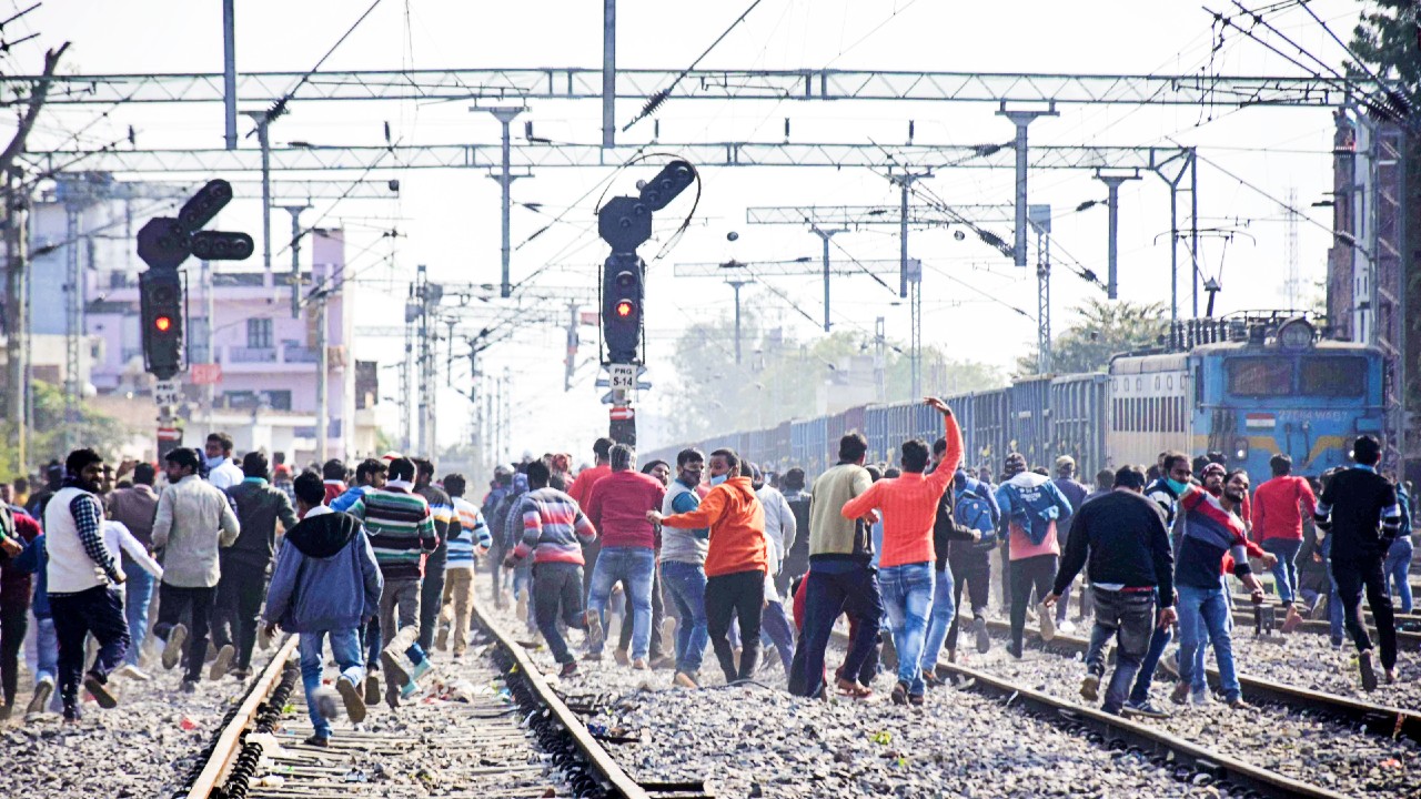 Bihar News: कोचिंग संचालकों को मिलेगा पक्ष रखने का मौका, DM बोले- हिंसा भड़काने वालों पर कड़ी कार्रवाई