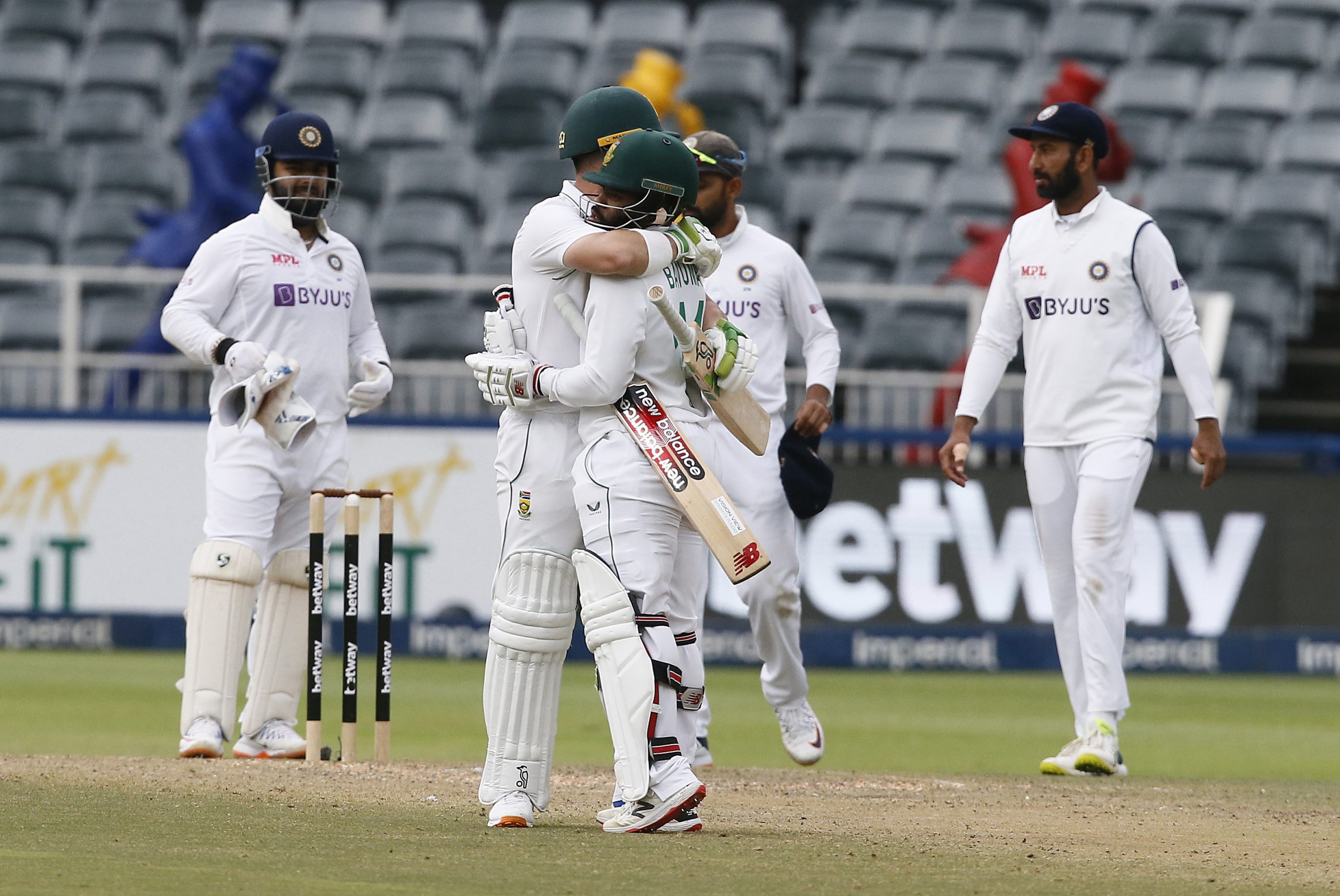 India vs South Africa: कपिल देव को बर्थडे गिफ्ट नहीं दे पायी टीम इंडिया, वांडरर्स में बादशाहत भी खत्म