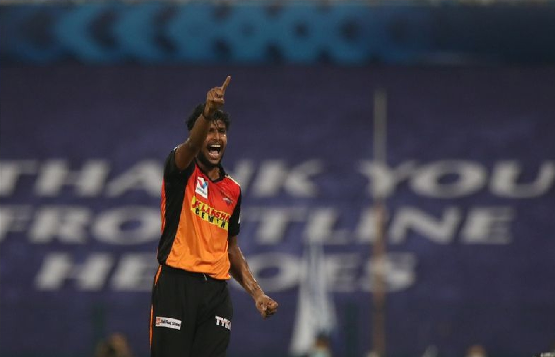 IPL 2020 : आज भी सड़क किनारे ‘चिकन’ बेचती है इस शानदार खिलाड़ी की मां