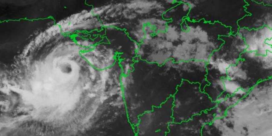 ‘अम्फान’: 21 साल बाद आया जब महातूफान तो टेक्नोलॉजी ने बचायी हजारों की जान, जानिए कैसे