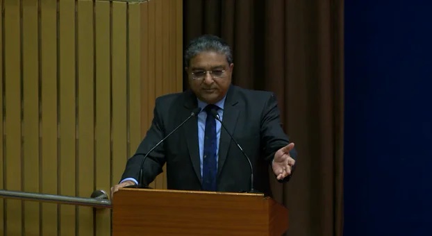 Supreme Court के जज विनीत सरन बनाये गये BCCI एथिक्स अधिकारी और लोकपाल