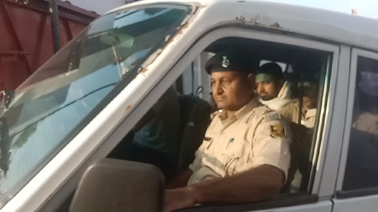 यूट्यूबर मनीष कश्यप की बढ़ी मुश्किलें, वीडियो वायरल करने के मामले में बेउर जेल से तमिलनाडु लेकर गई पुलिस