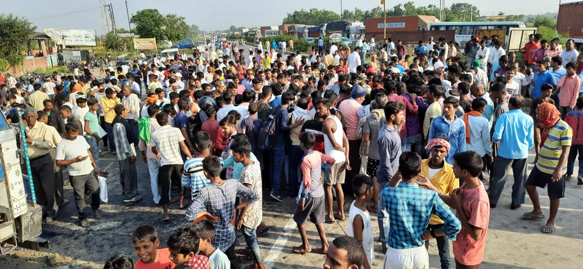 Bihar News: औरंगाबाद में यात्रियों से भरे ऑटो पर पलटा ट्रक, तीन की मौत, 6 घायल