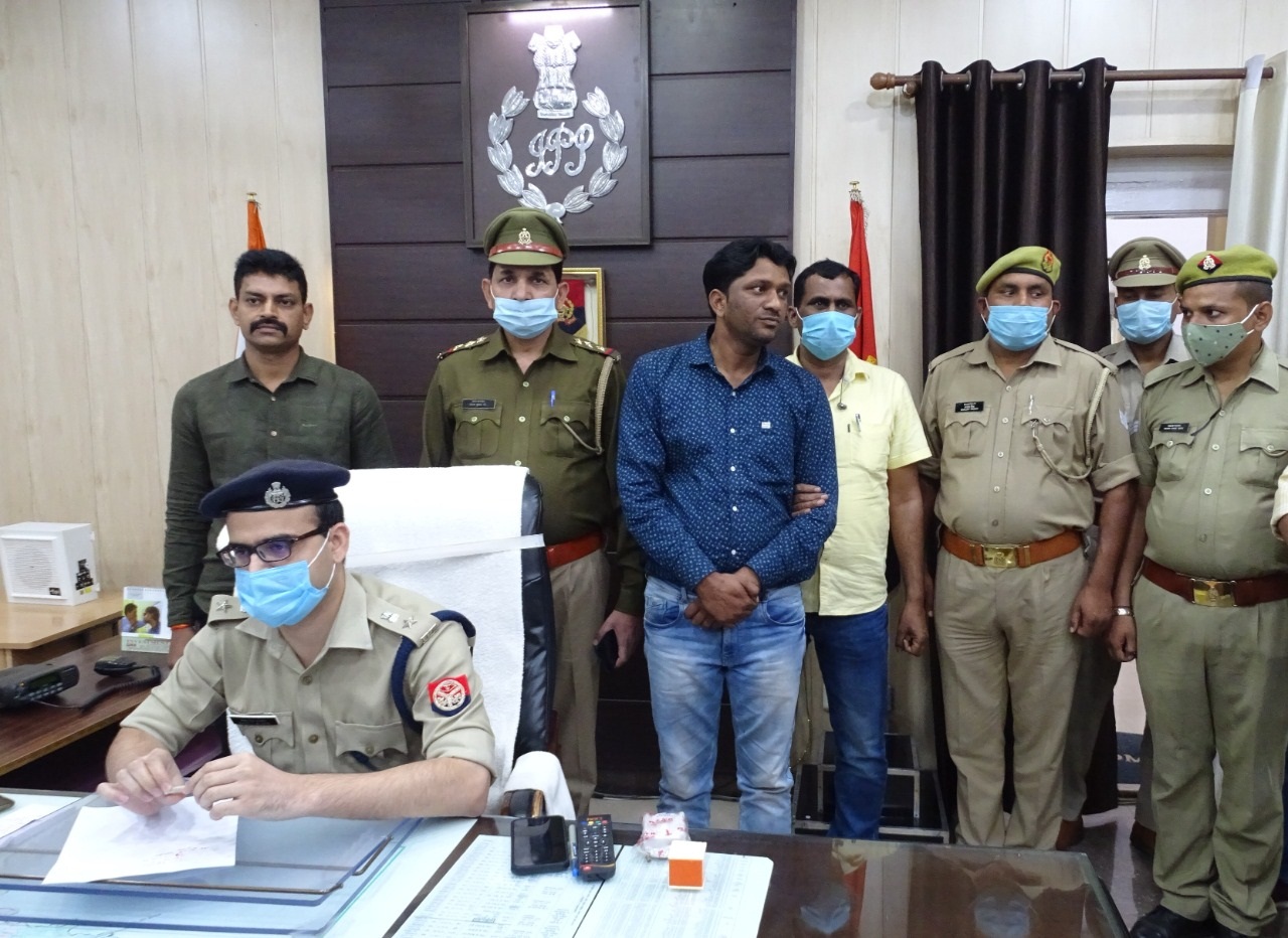 बरेली: लिपिक ने लाखों में किया जमीन खाली कराने का सौदा, SSP को मंत्री बनकर किया फोन तो धर लिए