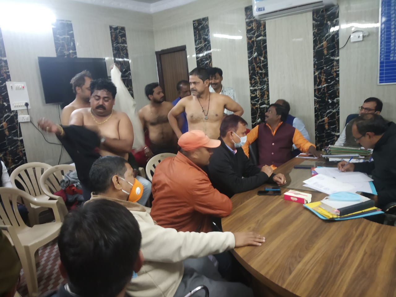 बिहार : डिप्टी सीएम के गृह जिले में बड़ा राजनीतिक उलटफेर ! अविश्वास प्रस्ताव से हटाए गए नगर परिषद के सभापति