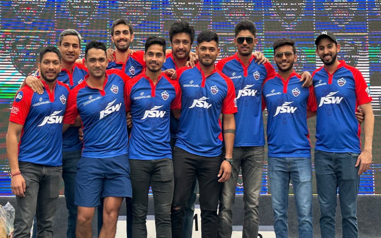 IPL 2023: दिल्ली कैपिटल्स ने लॉन्च की अपनी नई जर्सी, वॉर्नर की कप्तानी में 1 अप्रैल को खेलेगी
अपना पहला मैच