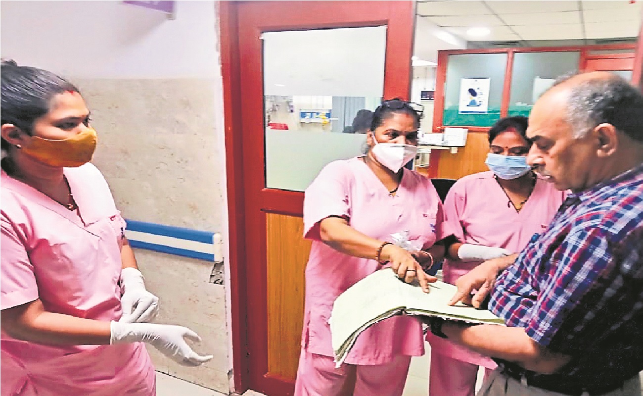 PMCH में देर रात धावा दल का औचक निरीक्षण, कहीं पंखे बंद, तो कहीं एसी खराब