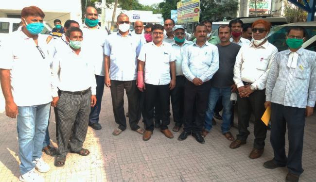 न्यायालय परिसर में आपस में भिड़े अधिवक्ता और प्रभारी थानाध्यक्ष, एसपी से मिले वकील