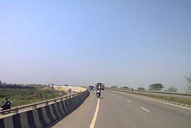 नये साल में बढ़ेगी पटना और भोजपुर की कनेक्टिविटी, बिहिया-जगदीशपुर-पीरो-बिहटा पथ का काम मार्च तक होगा पूरा