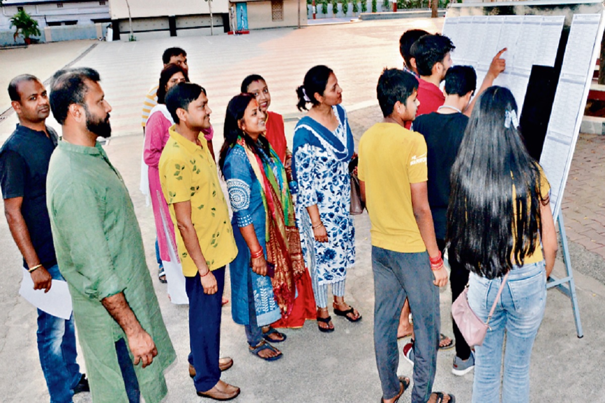 ICSE Result: 10वीं में अंकिता व 12वीं में नवीन बना देवघर जिला टॉपर, यहां देखें पूरी सूची