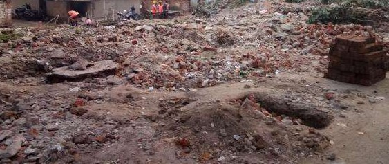 Encroachment drive in jamshepdur : जमशेदपुर प्रशासन का अतिक्रमण पर एक्शन. डीसी ने हटवाया अवैध कब्जा, कहा- नहीं समझे तो अगली बार क्रेन लेकर आऊंगा
