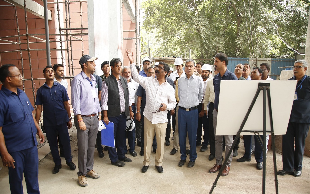 सीएम हेमंत सोरेन नयी दिल्ली में झारखंड भवन का निरीक्षण कर दिखे नाराज, 15 दिनों में मांगी जांच रिपोर्ट