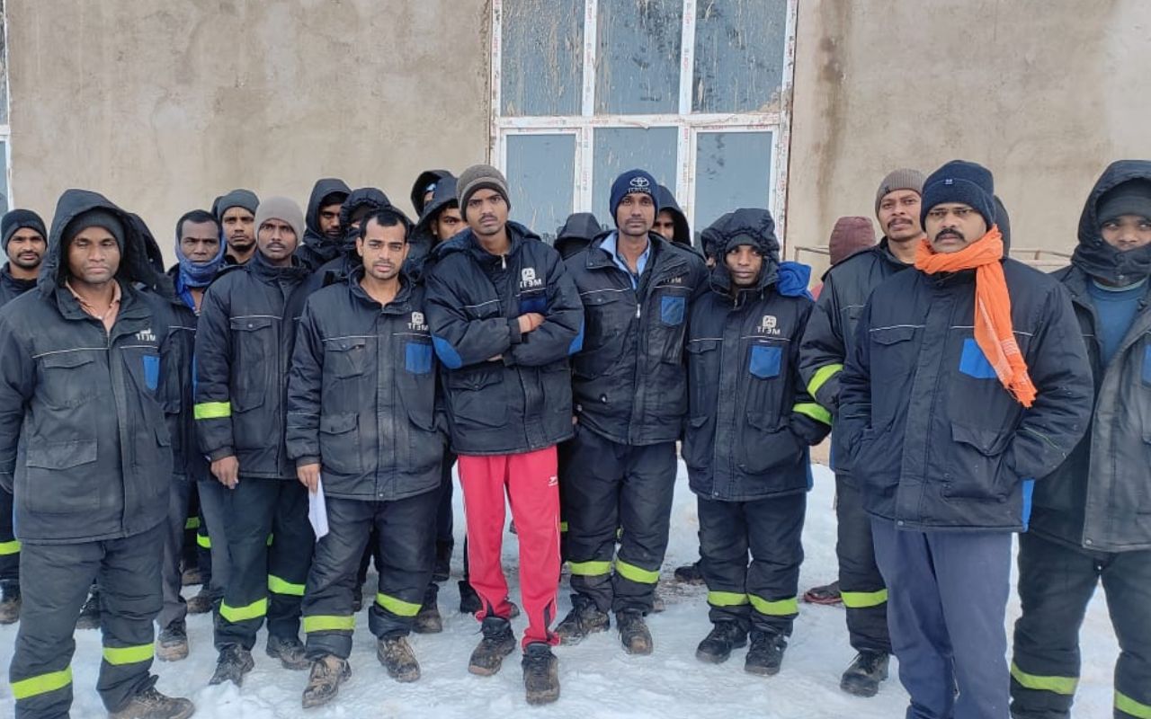 ताजिकिस्तान में फंसे झारखंड के 35 मजदूर कब लौटेंगे वतन ? हेमंत सोरेन सरकार से लगायी थी मदद की गुहार