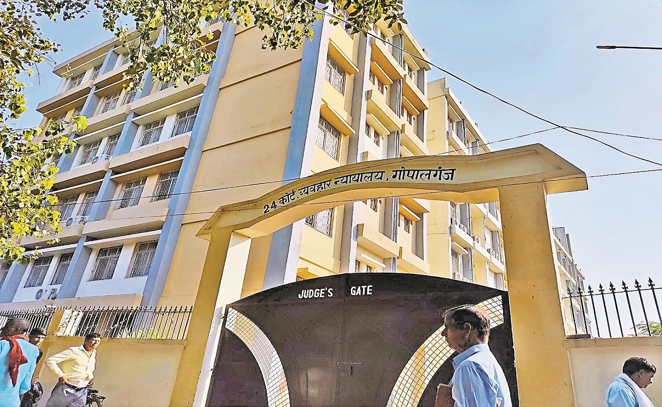यह कैसा न्याय! 29 साल के इंतजार के बाद पीड़ित ने तोड़ा दम, मौत के 7 साल बाद आरोपियों को मिली डांट-फटकार की सजा