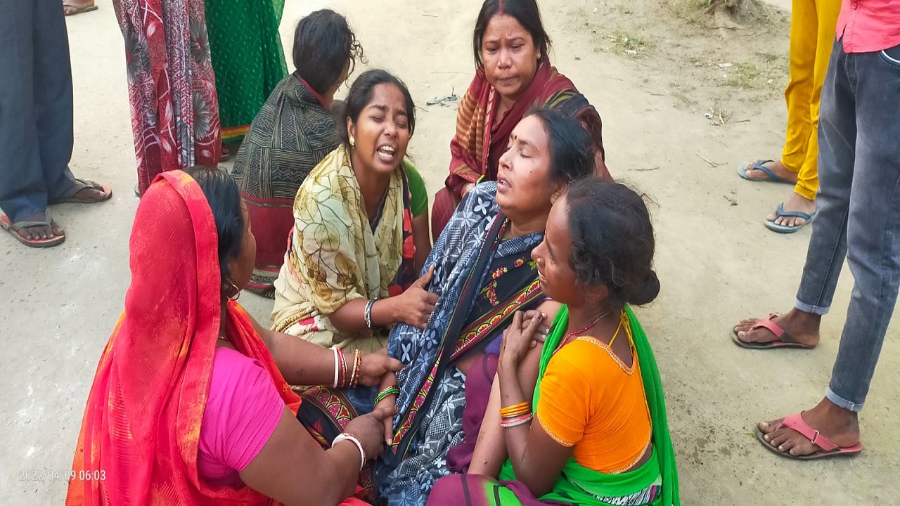 लखीसराय में अज्ञात वाहन की टक्कर से दो किशोर की मौत, बाइक पर सवार होकर जा रहे थे खेलने, एक जख्मी