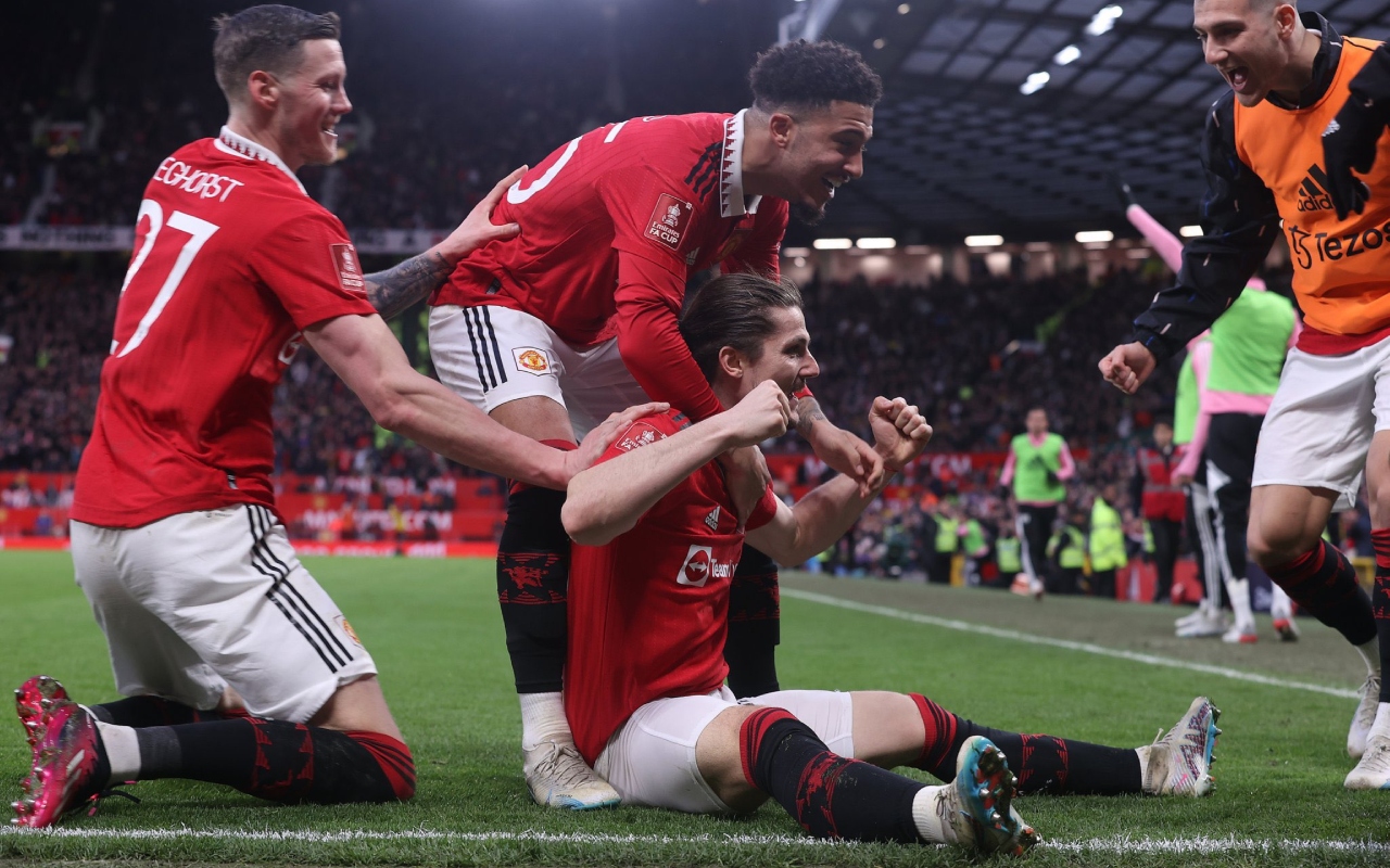 FA Cup 2023: क्वार्टर फाइनल में मैनचेस्टर यूनाइटेड का जलवा, फुल्हम को 3-1 से हराकर
सेमीफाइनल में बनाई जगह