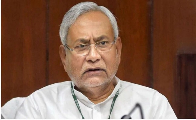 Bihar update : दूसरे राज्यों ने मुसीबत में छोड़ा हम मुहैया करायेंगे रोजगार, पढ़ें बिहार की टॉप 5 खबरें