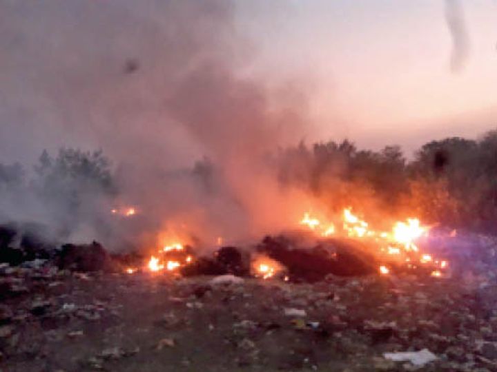 भागलपुर में रेलवे की जमीन पर जलाया जा रहा कचरा, जहरीले धुएं से बीमार पड़ रहे हैं लोग
