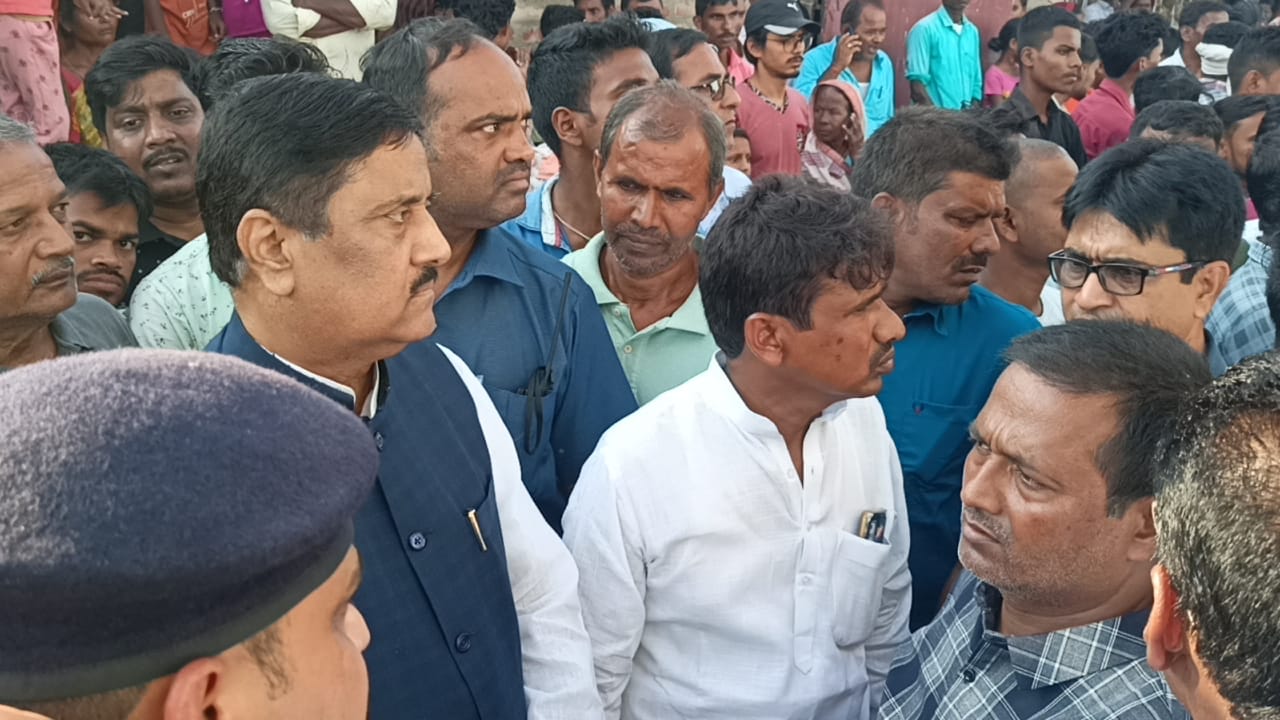 छठ घाट पर पसरा मातम, पूर्णिया में कोसी डूबे एक ही परिवार के तीन बच्चे