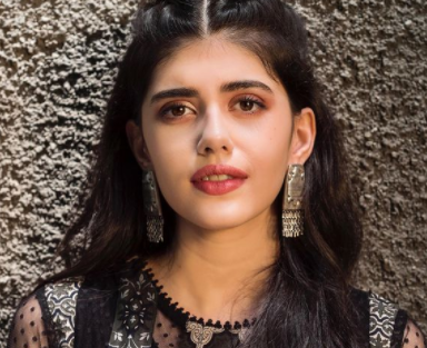 Sanjana Sanghi को है प्यार की तलाश, पार्टनर को लेकर बताई अपनी पसंद, जानिए लव लाइफ को लेकर क्या कही बड़ी बात