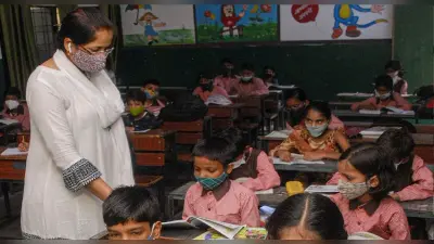 School Reopen: यूपी में सोमवार से खुलेंगे सभी स्कूल, जिम और ऑफिस, प्रशासन ने जारी किए आदेश