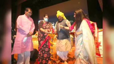 सीएम योगी ने बलिया को दी साढ़े तीन हजार करोड़ की सौगात, 144 विकास परियोजनाओं का किया लोकार्पण और शिलान्यास