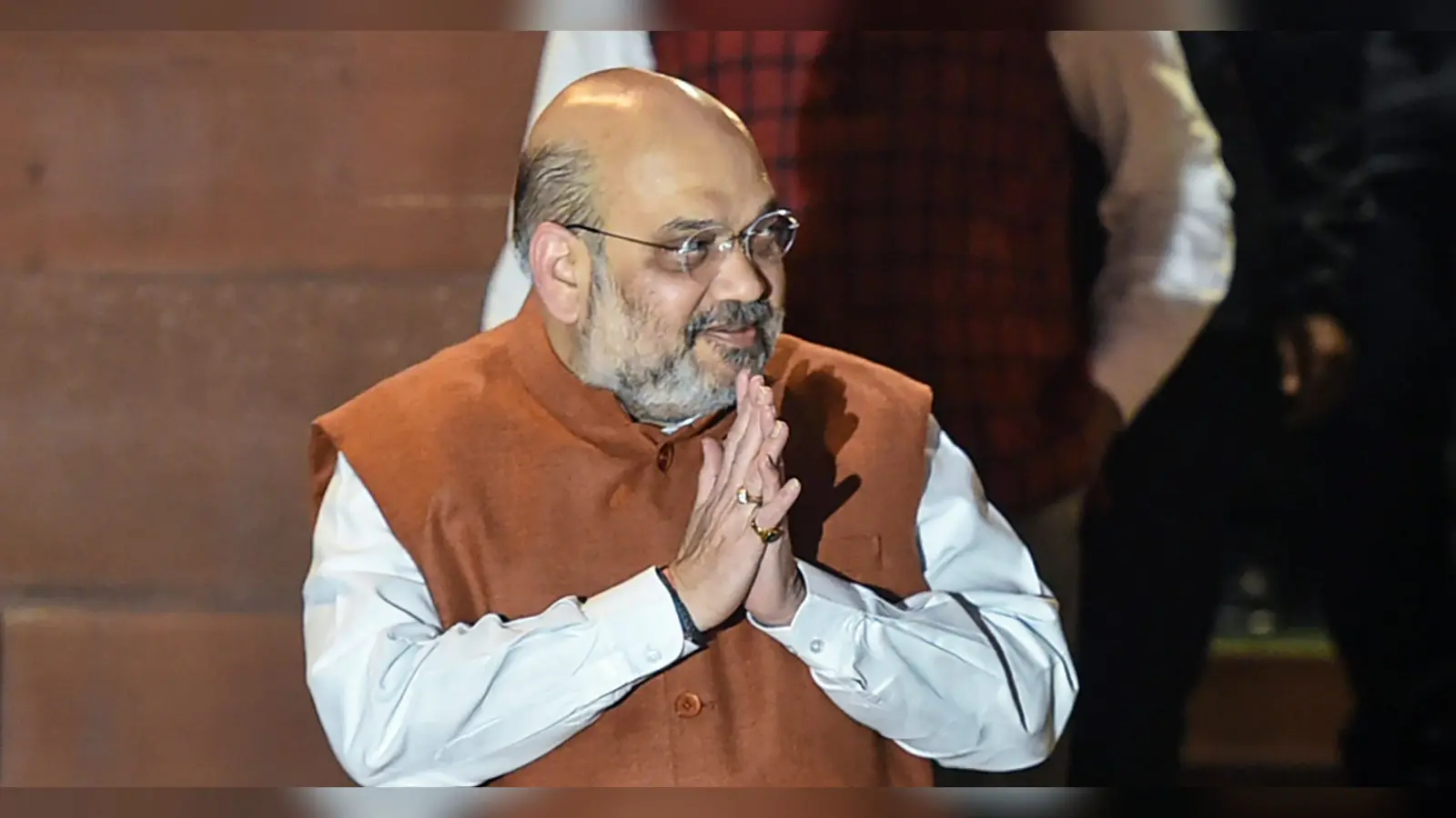 बीजेपी की B टीम के रूप में AIMIM लड़ रही है चुनाव? ओवैसी से दोस्ती के सवाल पर जानिए गृहमंत्री अमित शाह ने क्या कहा