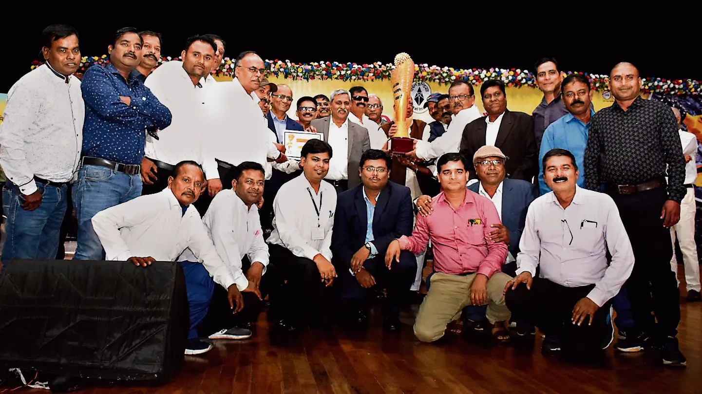 सीसीएल ने मनाया 48वां स्थापना दिवस, पिपरवार को उत्पादन व आम्रपाली-चंद्रगुप्त को डिस्पैच का अवार्ड