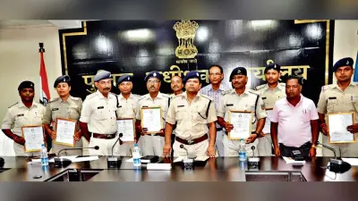 Jharkhand: दुष्कर्म के आरोपियों को दो सप्ताह में सजा दिलाने वाले दुमका के पुलिस पदाधिकारी हुए सम्मानित