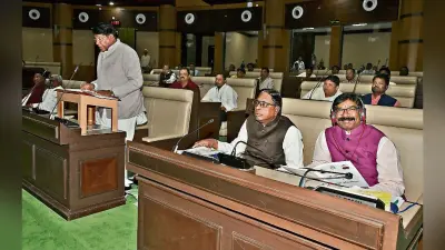 बजट : बेरोजगारों को भत्ता, किसानों का कर्ज माफ