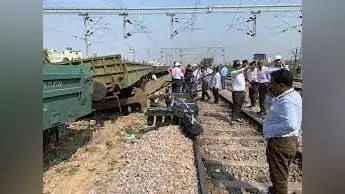 Indian Railways: रेलवे स्टेशन के बाद अब इन रेल कर्मियों के पदनामों में किया गया बदलाव, जानें Details