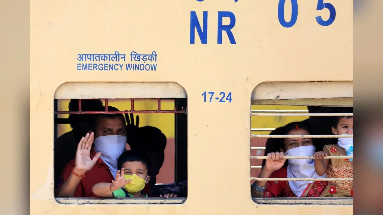 IRCTC/Indian Railways Latest Updates : खड़े रह जाएंगे स्टेशन पर नहीं आएगी ट्रेन ! रेलवे ने कैंसल की 25 से ज्यादा ट्रेनें, यहां देखें लिस्ट