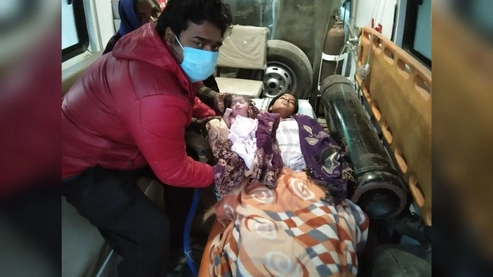 Lucknow News: 108 की दो एम्बुलेंस में जन्मीं बेटियां, ईएमटी ने कराया प्रसव, सीएचसी माल में जच्चा-बच्चा भर्ती