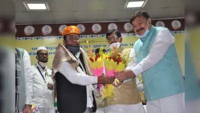 Bihar Congress: कांग्रेस के नए प्रभारी भक्त चरण दास के बिहार आगमन पर बड़े नेता रहे नदारद , सदाकत आश्रम में जमकर बवाल