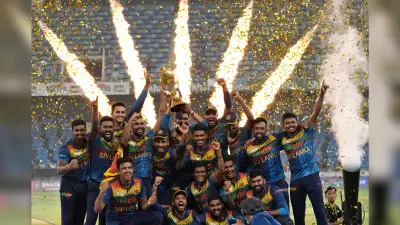 Asia Cup 2022: कुछ जीनियस नहीं, टीम खेलनी चाहिए