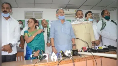 कांग्रेस के दो विधायकों ने पार्टी छोड़ जेडीयू का थामा दामन, RJD और RLSP को भी झटका