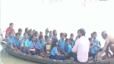 भागलपुर में ‘डर के नौके’ पर सवार होकर स्कूल जा रहे नौनिहाल, कौन जिम्मेदार…?