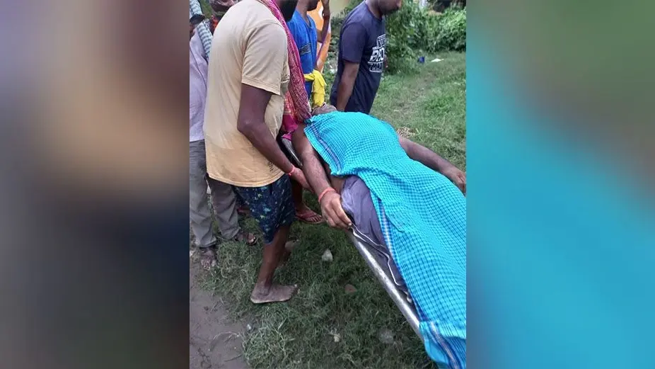 बिहार: बिहटा में लाल बालू माफिओं का आतंक, अपनी जमीन पर खनन से मना करने पर किसान को गोलियों से भूना