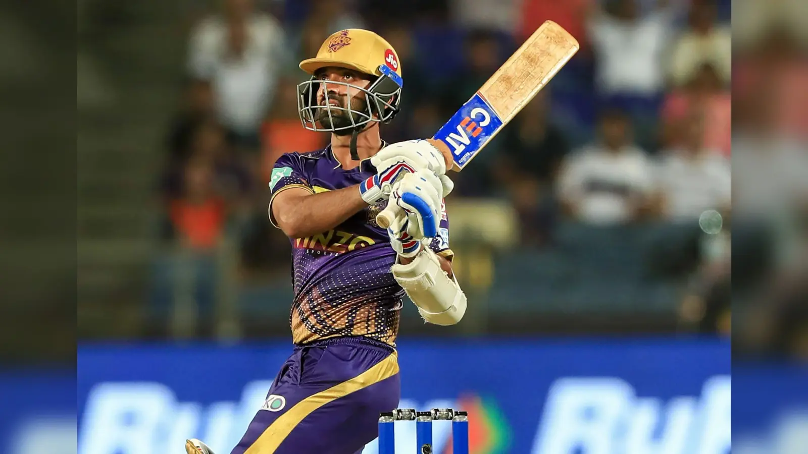 IPL 2022: केकेआर को बड़ा झटका, टीम के स्टार बल्लेबाज अजिंक्य रहाणे चोट के कारण आईपीएल से बाहर