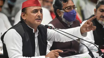 Kashi Vishwanath Dham के लोकार्पण पर अखिलेश यादव ने समझाई क्रॉनोलोजी, यूजर्स ने किया ट्रोल