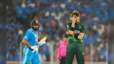 ICC Cricket World Cup 2023 : ‘हिटमैन’ रोहित शर्मा बने ‘सिक्सर किंग’, जानिए किन दिग्गजों को पानी पिलाकर पछाड़ा