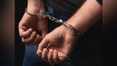 नकली सैनिटाइजर का चल रहा था खेल पुलिस ने दो को दबोचा
