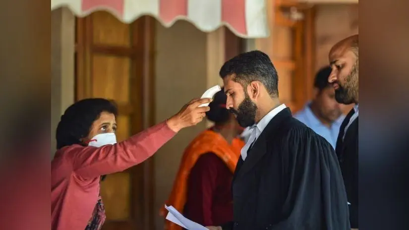 ‘ओमिक्रॉन’ का संक्रमण झेल चुके लोग फिर हो सकते हैं संक्रमित, विशेषज्ञों ने बताए बचने के उपाय