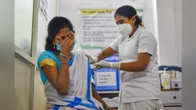 Largest Vaccine Drive : देश में वैक्सीनेशन का ग्राफ 34 करोड़ के पास पहुंचा, एक डोज लेने वाले 27 करोड़ तो दोनों डोज लेने वालों का आंकड़ा छह करोड़ के पार