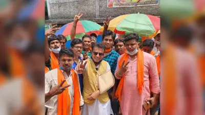 Bengal Election 2021: वोट मांगने को लेकर भाजपा उम्मीदवार रूद्रनील घोष ने चलाया जनसंपर्क अभियान