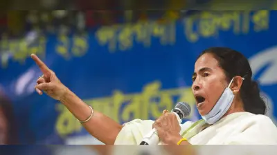 कोरोना की रोकथाम में विफल प्रधानमंत्री मोदी इस्तीफा दो, बोलीं बंगाल की मुख्यमंत्री ममता बनर्जी