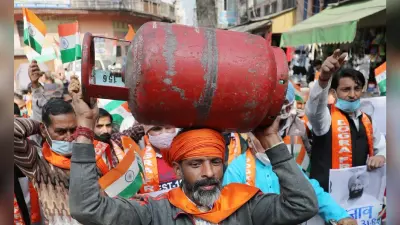 रसोई गैस की सब्सिडी आपके खाते में आयी क्या? अगर नहीं आयी तो ऐसे घर बैठे करायें शिकायत दर्ज