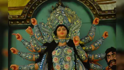 Durga Puja 2023: तस्वीरों में देखें पटना की दुर्गा पूजा का आकर्षक नजारा, भव्य पंडाल और लाइटिंग